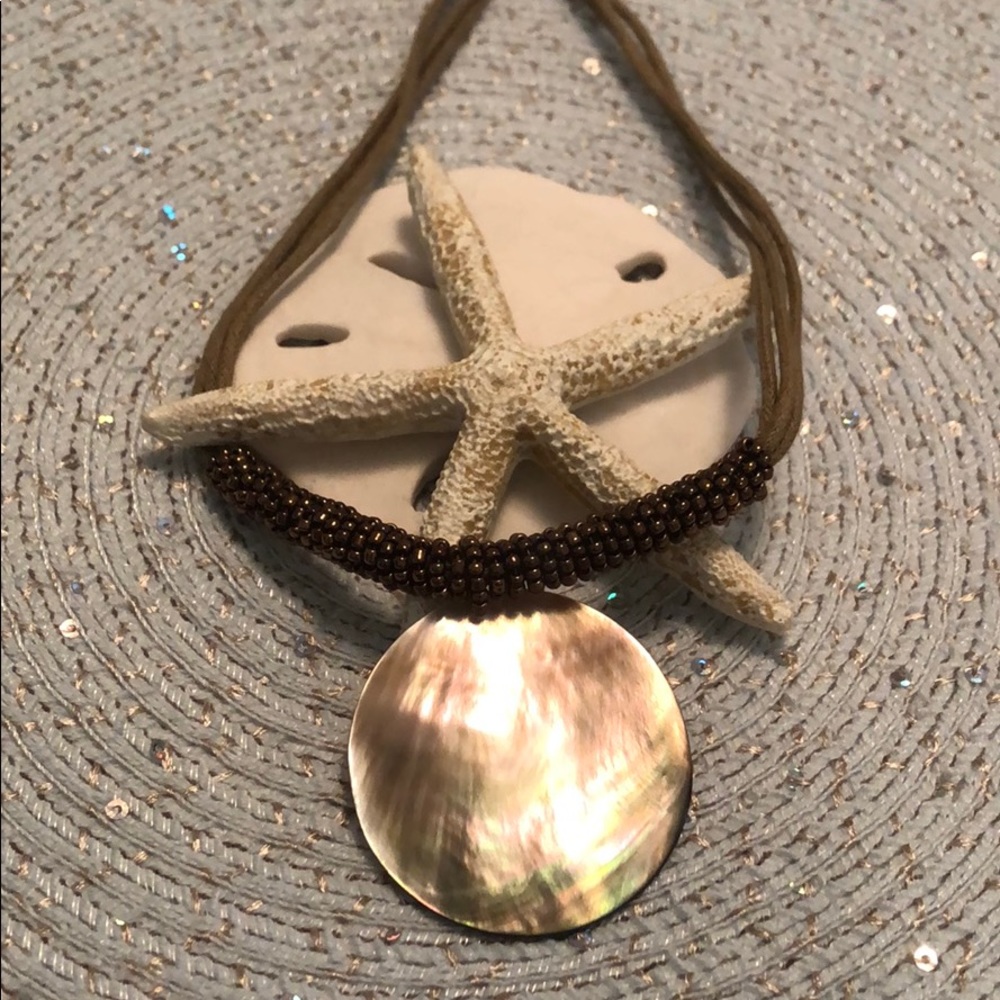 Lia Sophia: mother of pearl necklace